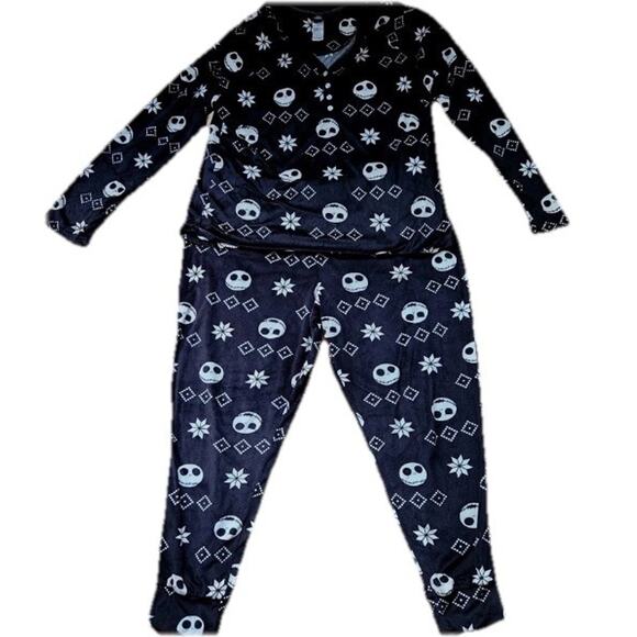 C22 Women’s Nightmare Before Christmas Jack Skellington Pajama Set X3 - Picture 3 of 7